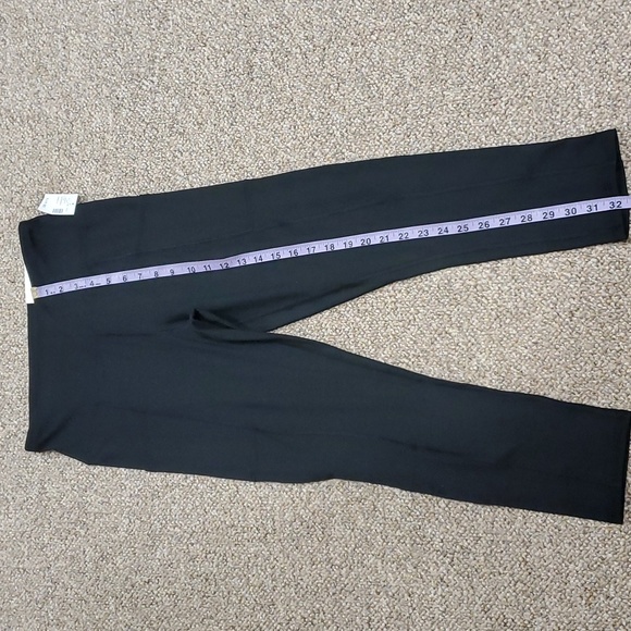 Maurices Capri leggings NWT - Picture 8 of 10